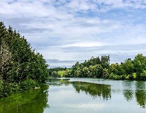 Baden-Württembergs Wasserwelten zu Fuß und per Rad erleben